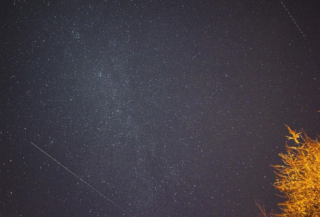 Hình ảnh minh họa ý nghĩa của từ meteoroid