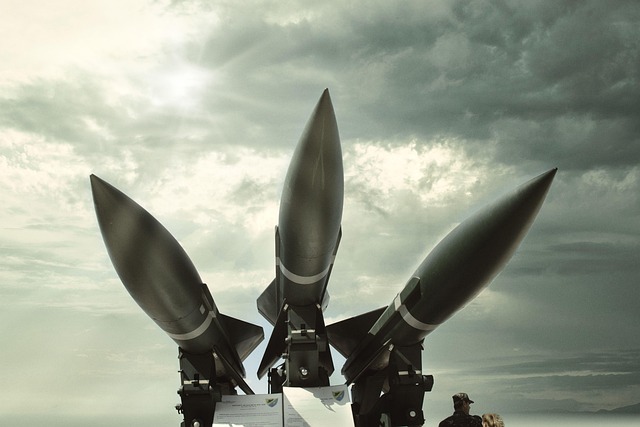 Hình ảnh minh họa ý nghĩa của từ missile defense