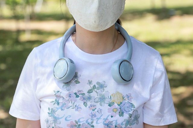 Hình ảnh minh họa ý nghĩa của từ neckband
