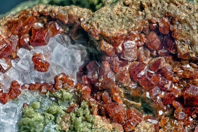 Hình ảnh minh họa ý nghĩa của từ nesosilicate