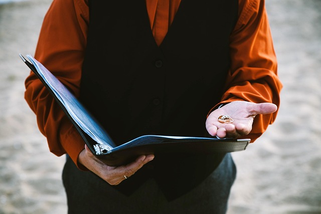 officiant