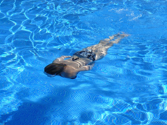 outdoor swimming pool