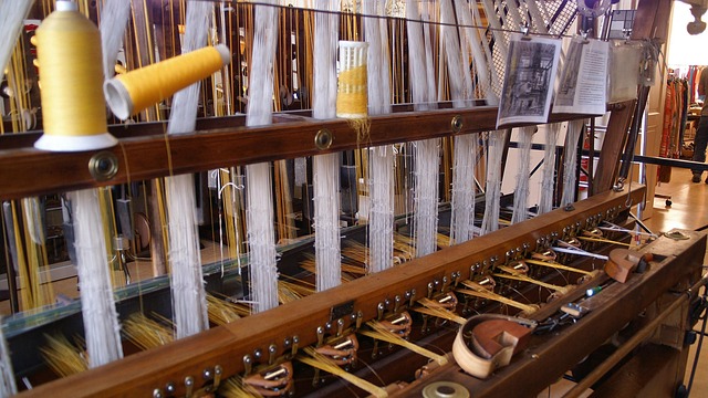 power loom