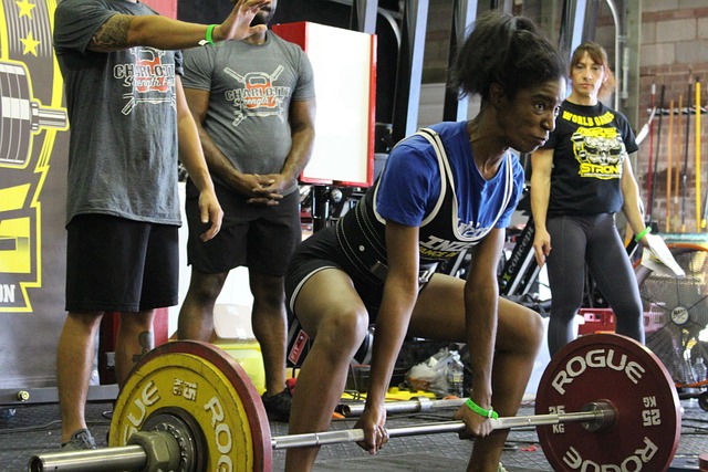 Hình ảnh minh họa ý nghĩa của từ powerlifting