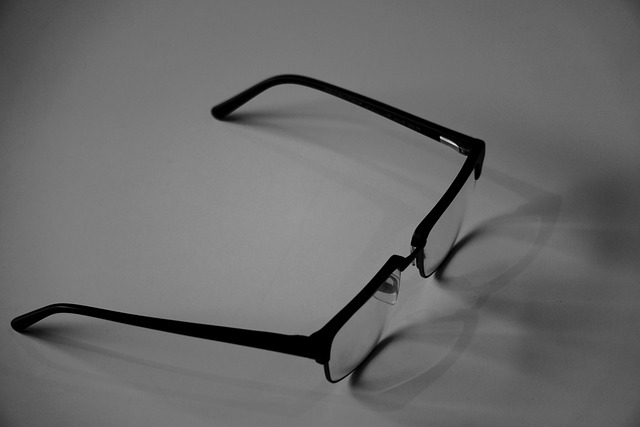 Hình ảnh minh họa ý nghĩa của từ presbyopic