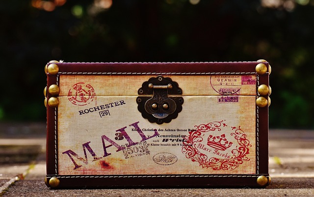 Hình ảnh minh họa ý nghĩa của từ priority mail