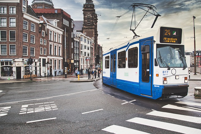 Hình ảnh minh họa ý nghĩa của từ public interest