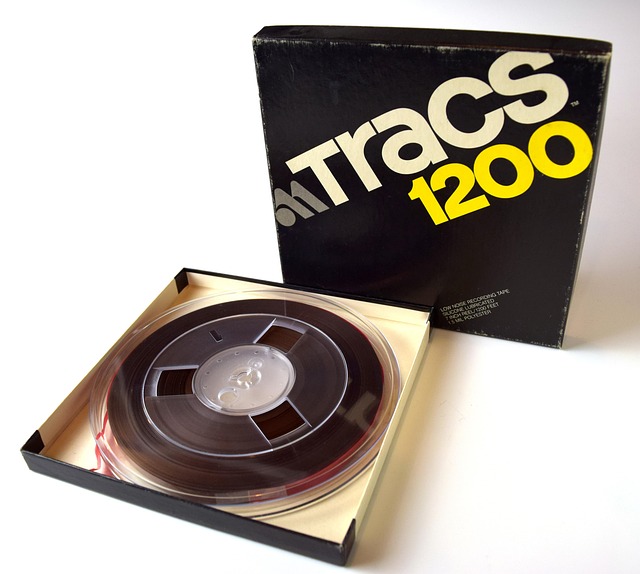 Hình ảnh minh họa ý nghĩa của từ reel-to-reel