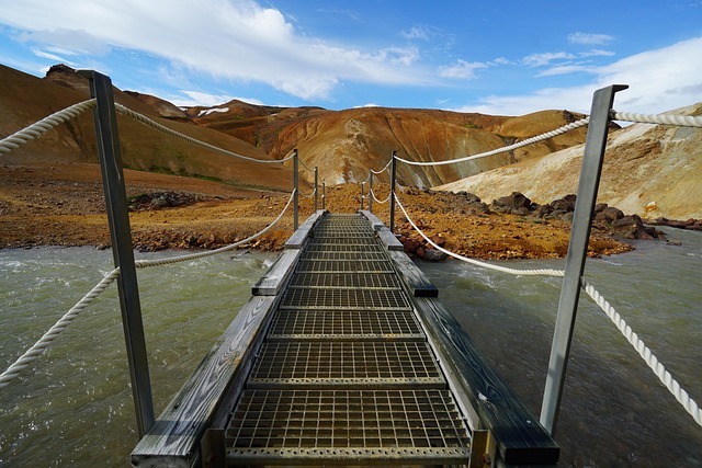 Hình ảnh minh họa ý nghĩa của từ rhyolite