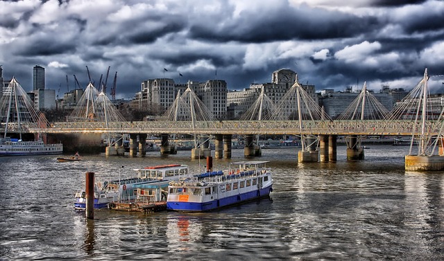 river cruise
