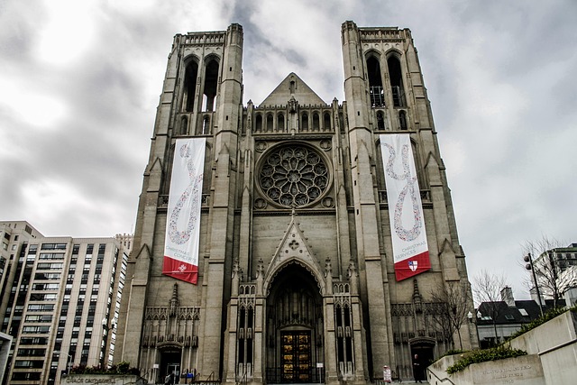 Hình ảnh minh họa ý nghĩa của từ roman catholicism