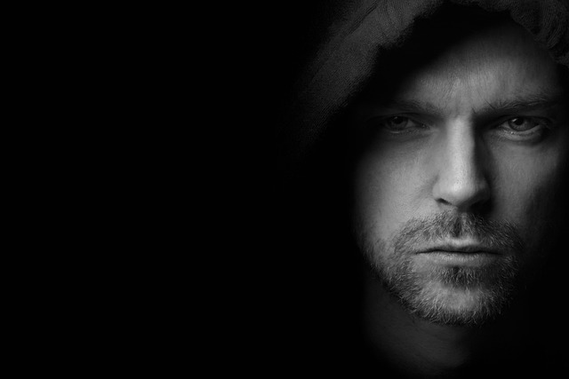 Hình ảnh minh họa ý nghĩa của từ serious fiction