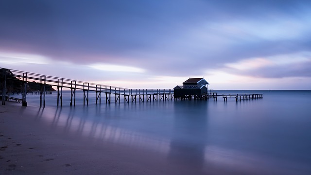 shoreline waters