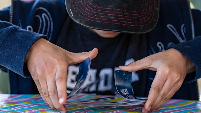 Hình ảnh minh họa ý nghĩa của từ shuffle