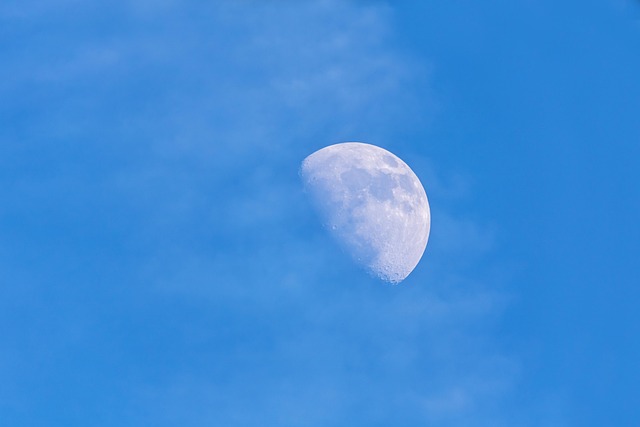 sickle moon