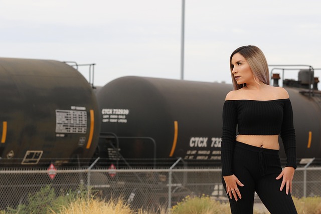 Hình ảnh minh họa ý nghĩa của từ slim-fit