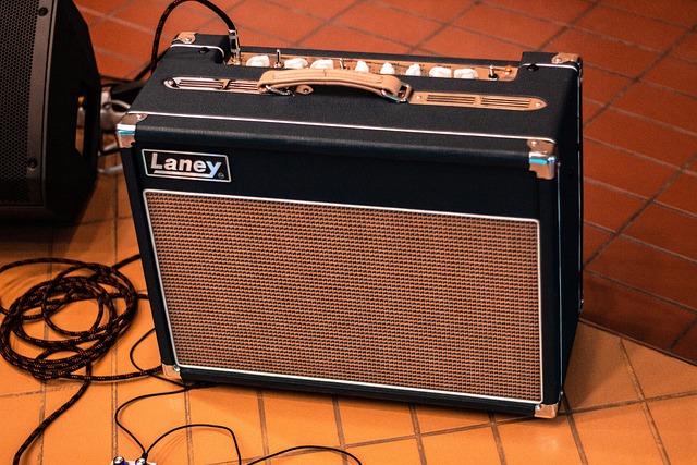 Hình ảnh minh họa ý nghĩa của từ sound amplification