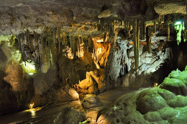 Hình ảnh minh họa ý nghĩa của từ speleothem