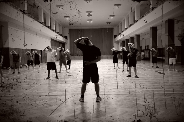 Hình ảnh minh họa ý nghĩa của từ team up