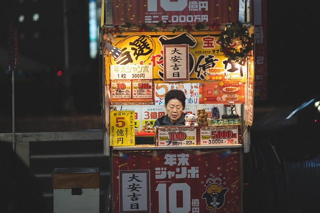 traditional retail