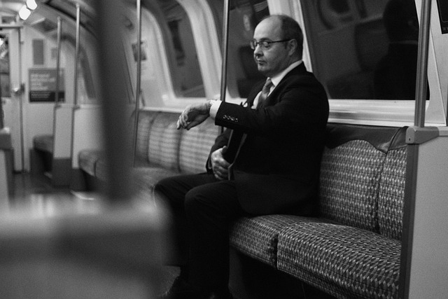 Hình ảnh minh họa ý nghĩa của từ trained professionals