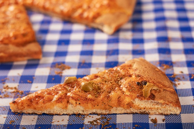 Hình ảnh minh họa ý nghĩa của từ triangular