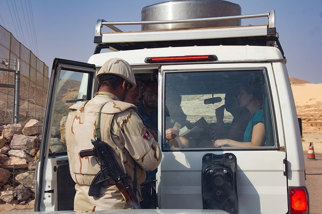 Hình ảnh minh họa ý nghĩa của từ weapons control