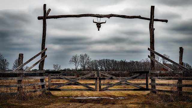 wide gate